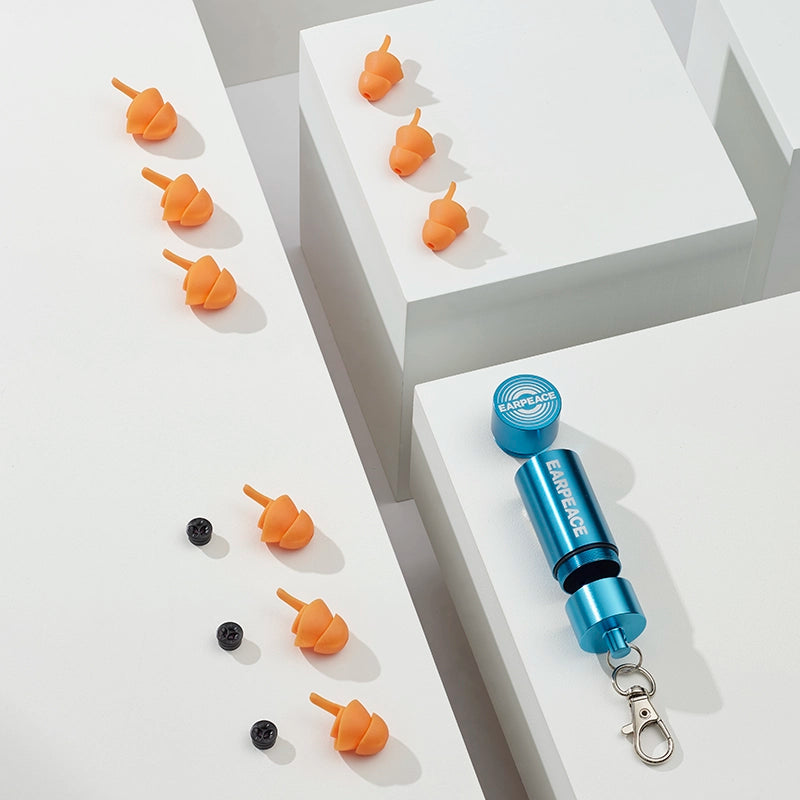 Adventure PRO earplugs, filters and carrying case full layout